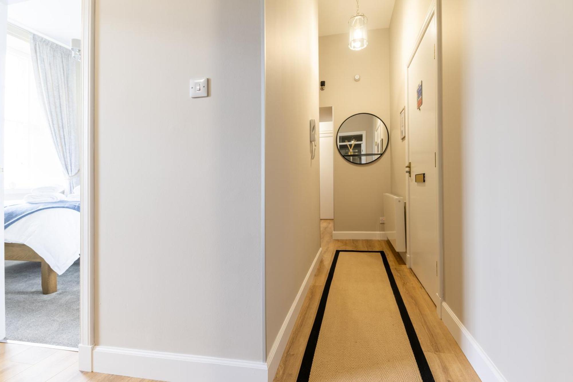 1 Old Edinburgh Court Apartment Inverness Bagian luar foto